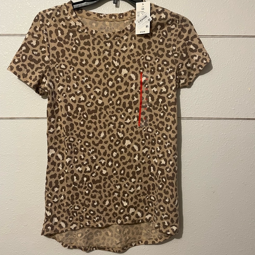 NWT Zoe + Liv cheetah print tee high low style. Various sizes available